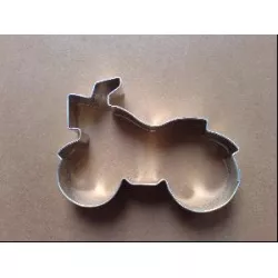 Vykrajovačka motorka, nerezová, 7 × 5 cm - Jakub Felcman