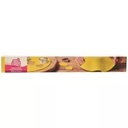 Rolovaná potahovací hmota žltá 430 g - FunCakes