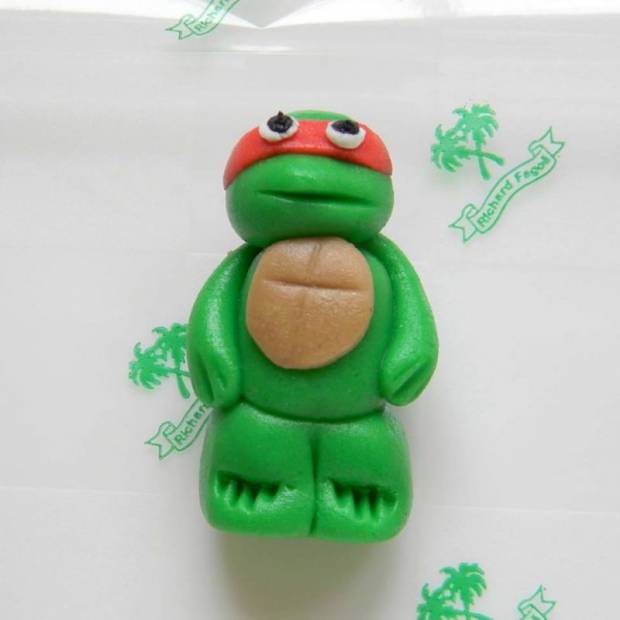 Tortová figúrka ninja korytnačka 5cm Raphael z kokosového plastu - Fagos