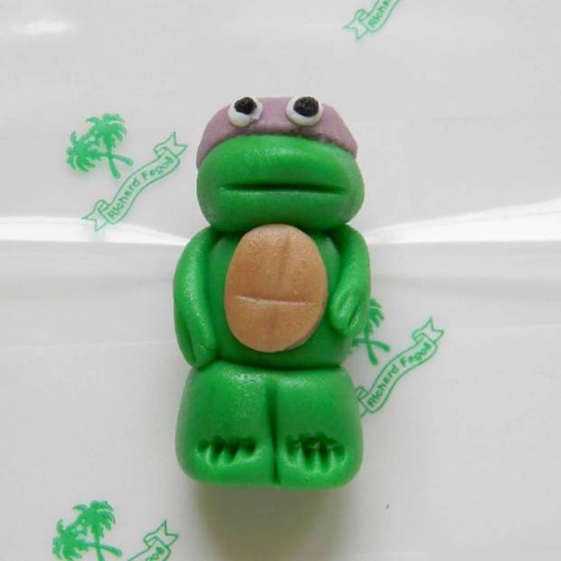 Tortová figúrka Ninja Turtle 5cm Donatello z kokosového plastu - Fagos