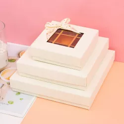 Krabička na pralinky 9 × 6 × 4 cm biela, 5 ks - Cakesicq