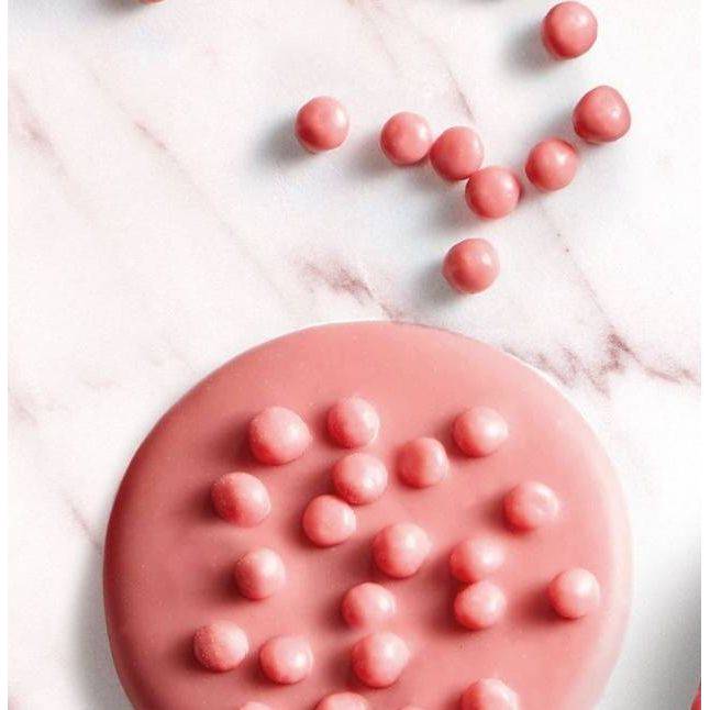 E-shop Callebaut Cereální kuličky v čokoládě RUBY (100 g)